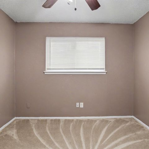 805 Cherry Hills Drive, Lancaster, TX 75134