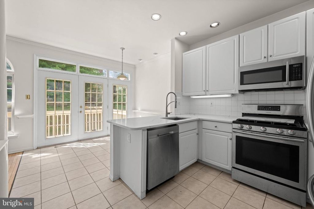 9 PLUM CT, LAFAYETTE HILL, PA 19444 — photo 5