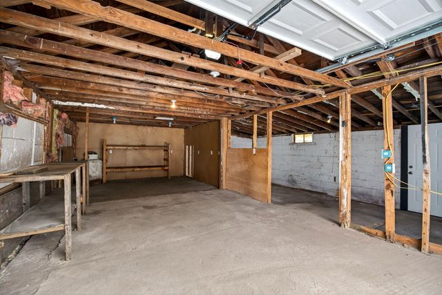 9475 W National Road 9475 W National Road, New Carlisle, OH 45344