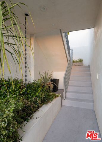 4752 Baltimore Street, Los Angeles, CA 90042