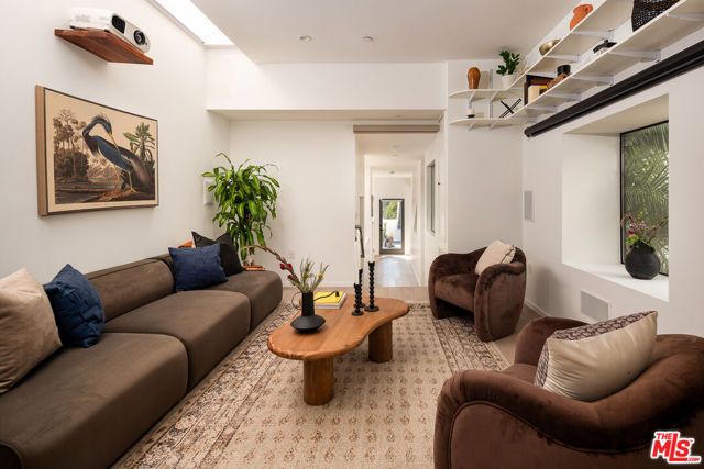 4752 Baltimore Street, Los Angeles, CA 90042
