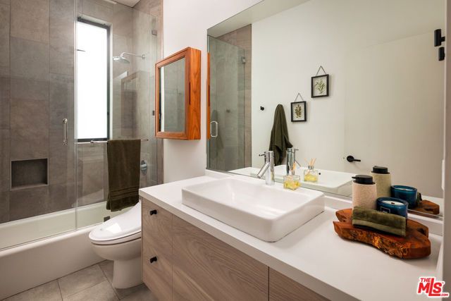 4752 Baltimore Street, Los Angeles, CA 90042
