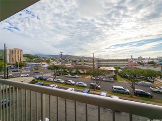 1320 Alexander Street 306, Honolulu, HI 96826