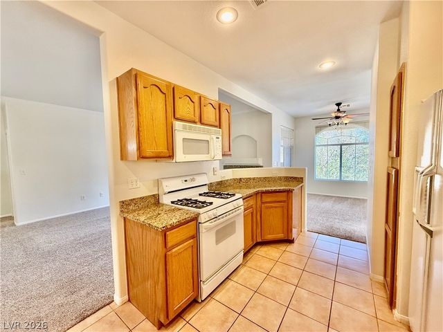 2050 West Warm Springs Road 2721, Henderson, NV 89014