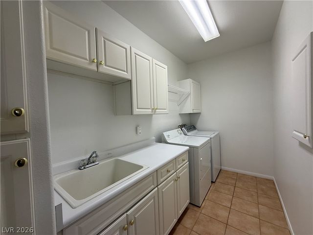 2050 West Warm Springs Road 2721, Henderson, NV 89014