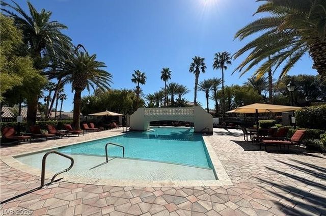 2050 West Warm Springs Road 2721, Henderson, NV 89014
