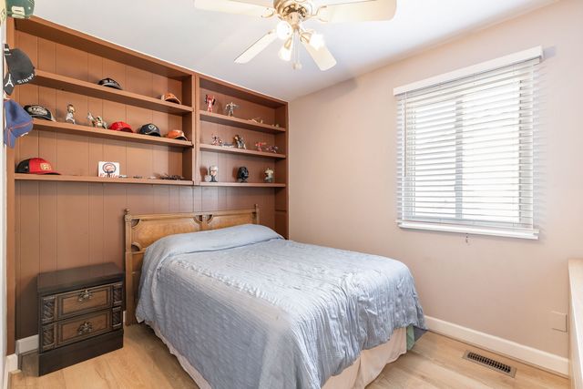 1151 Whitehall Street, Lombard, IL 60148