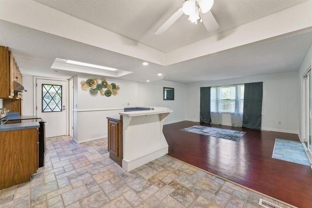 6058 Meadowwood Lane, Grand Blanc Twp, MI 48439
