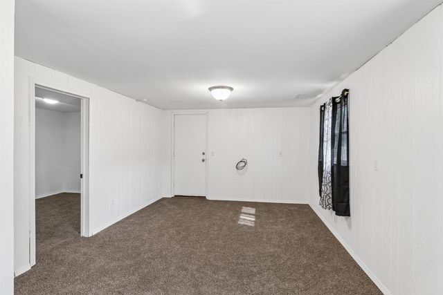 6058 Meadowwood Lane, Grand Blanc Twp, MI 48439