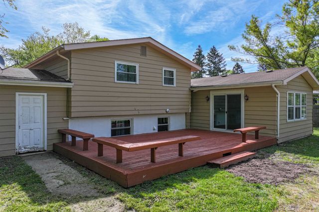 6058 Meadowwood Lane, Grand Blanc Twp, MI 48439