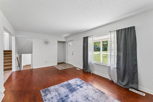 6058 Meadowwood Lane, Grand Blanc Twp, MI 48439