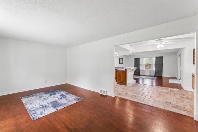 6058 Meadowwood Lane, Grand Blanc Twp, MI 48439
