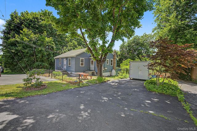 121 Putnam Drive, Carmel, NY 10512