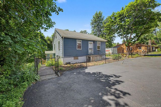 121 Putnam Drive, Carmel, NY 10512