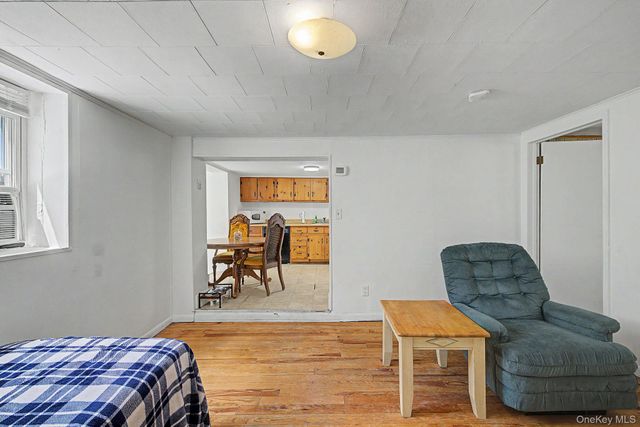 121 Putnam Drive, Carmel, NY 10512
