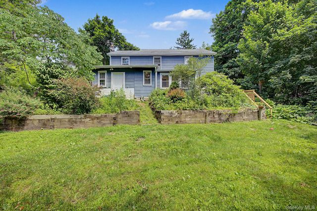 121 Putnam Drive, Carmel, NY 10512
