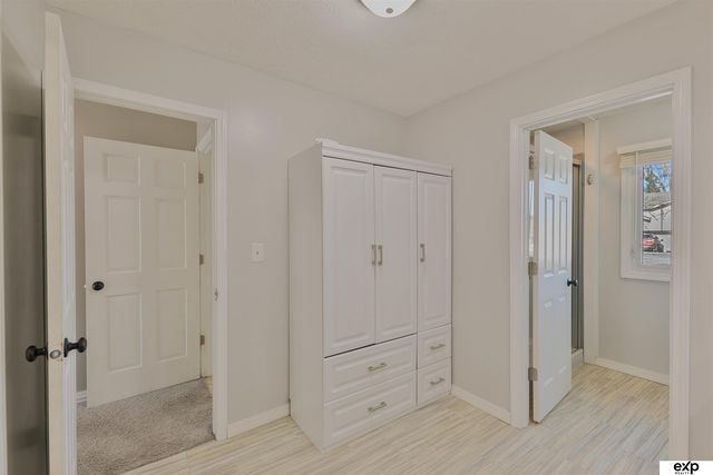 460 Lakehurst Drive, Waterloo, NE 68069