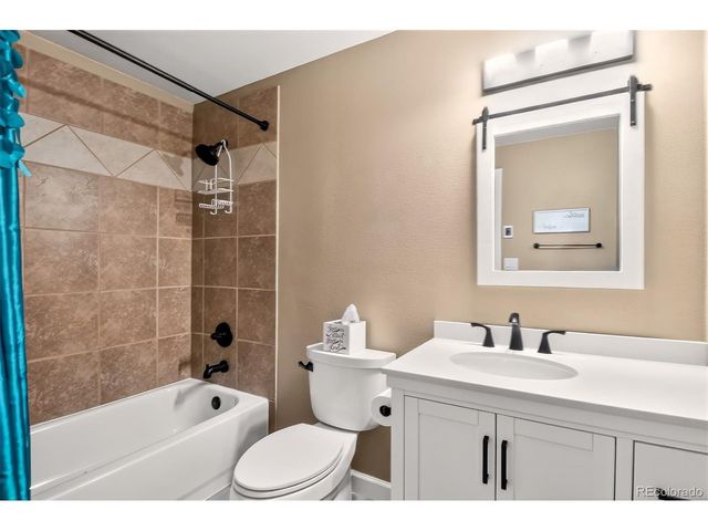 8985 Chetwood Dr, Colorado Springs, CO 80920