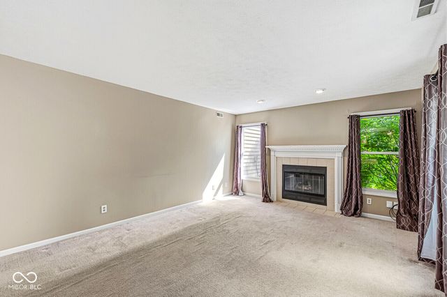 7701 Garrick Street, Fishers, IN 46038