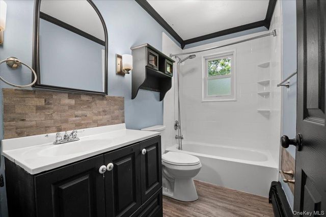 3755 Grand Avenue, Mattituck, NY 11952
