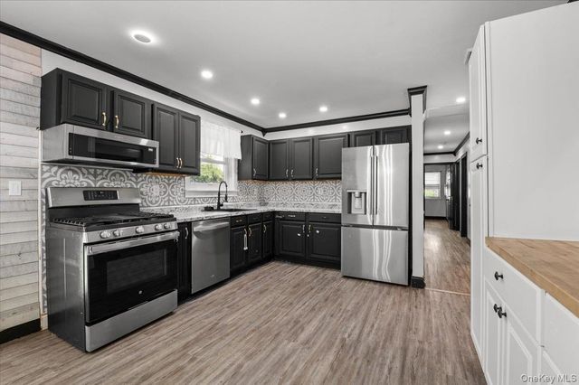 3755 Grand Avenue, Mattituck, NY 11952