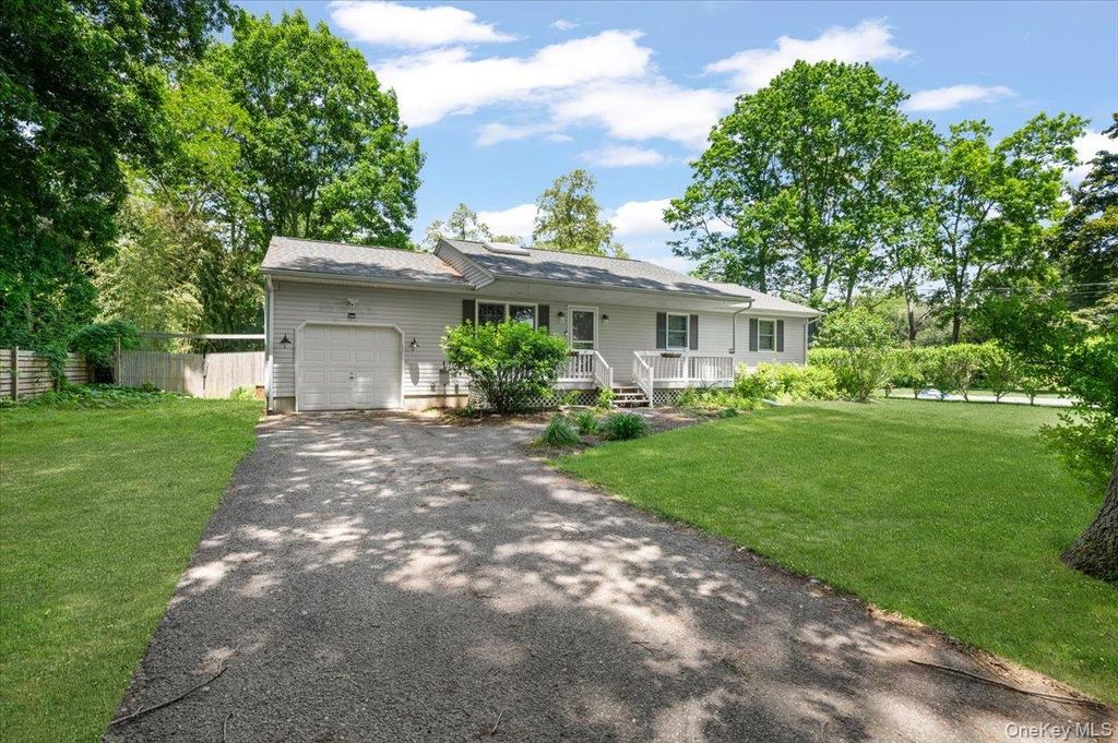 3755 Grand Avenue, Mattituck, NY 11952