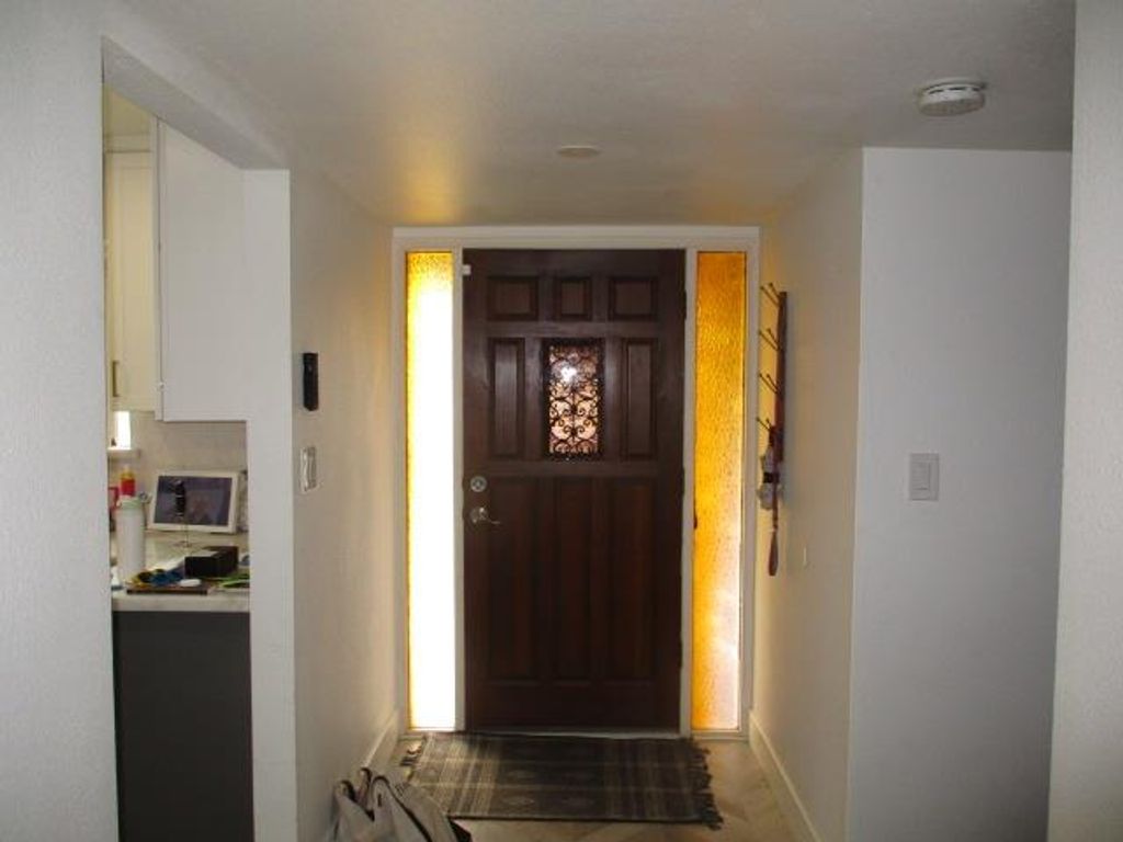 Image 32 of property listing at 1568 E Calimyrna Avenue, Fresno, CA 93710