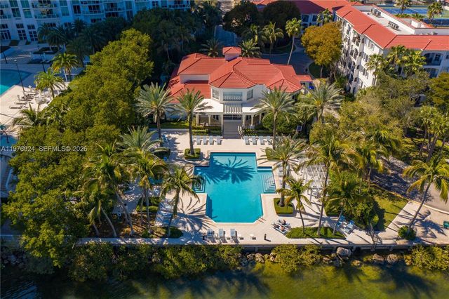 3255 NE 184th St 12101, Aventura, FL 33160