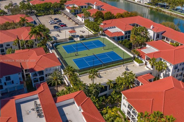 3255 NE 184th St 12101, Aventura, FL 33160