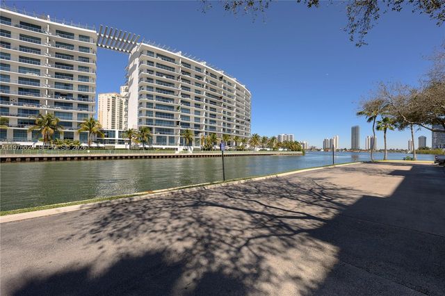 3255 NE 184th St 12101, Aventura, FL 33160