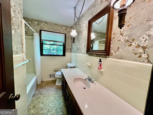 486 Sweetwater Bend, Villa Rica, GA 30180