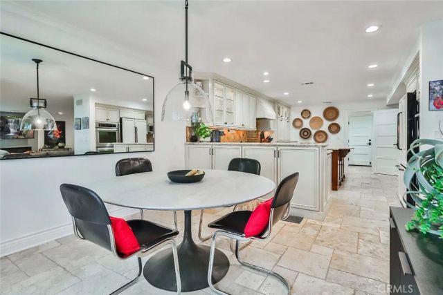 4658 Tam Oshanter Drive, Westlake Village, CA 91362