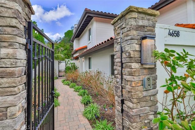 4658 Tam Oshanter Drive, Westlake Village, CA 91362