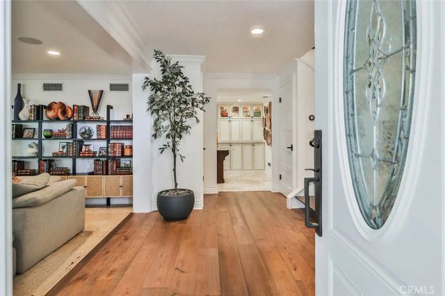4658 Tam Oshanter Drive, Westlake Village, CA 91362