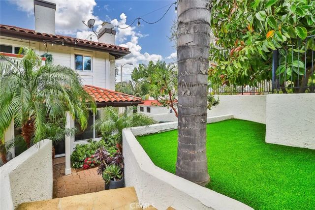 4658 Tam Oshanter Drive, Westlake Village, CA 91362
