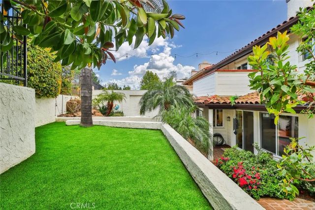 4658 Tam Oshanter Drive, Westlake Village, CA 91362