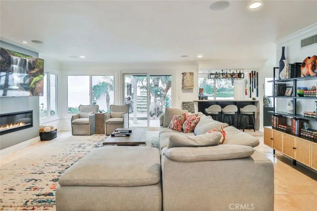 4658 Tam Oshanter Drive, Westlake Village, CA 91362