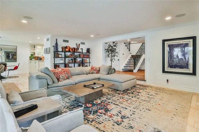 4658 Tam Oshanter Drive, Westlake Village, CA 91362