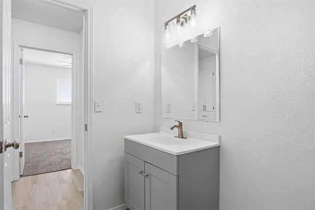 1520 McDonald Drive, Midwest City, OK 73130