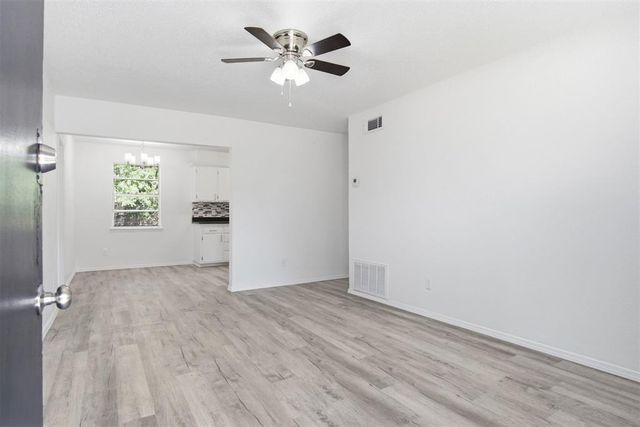 1520 McDonald Drive, Midwest City, OK 73130