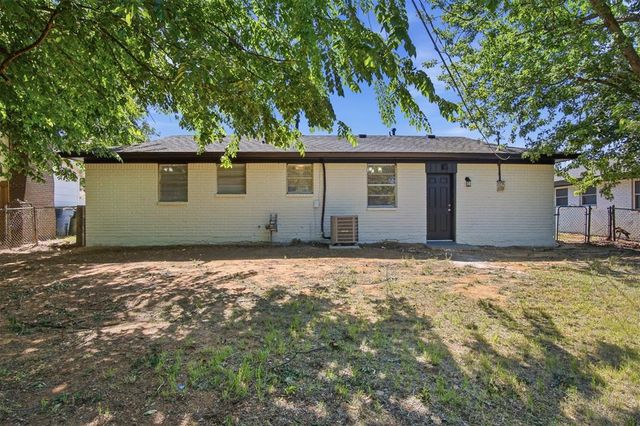 1520 McDonald Drive, Midwest City, OK 73130