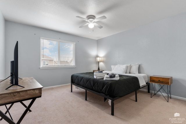 1305 Sundance Drive, Manhattan, KS 66503