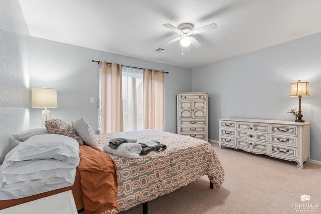 1305 Sundance Drive, Manhattan, KS 66503