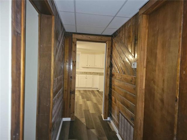 1205 6TH Avenue, St Joseph, MO 64505