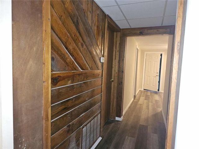 1205 6TH Avenue, St Joseph, MO 64505