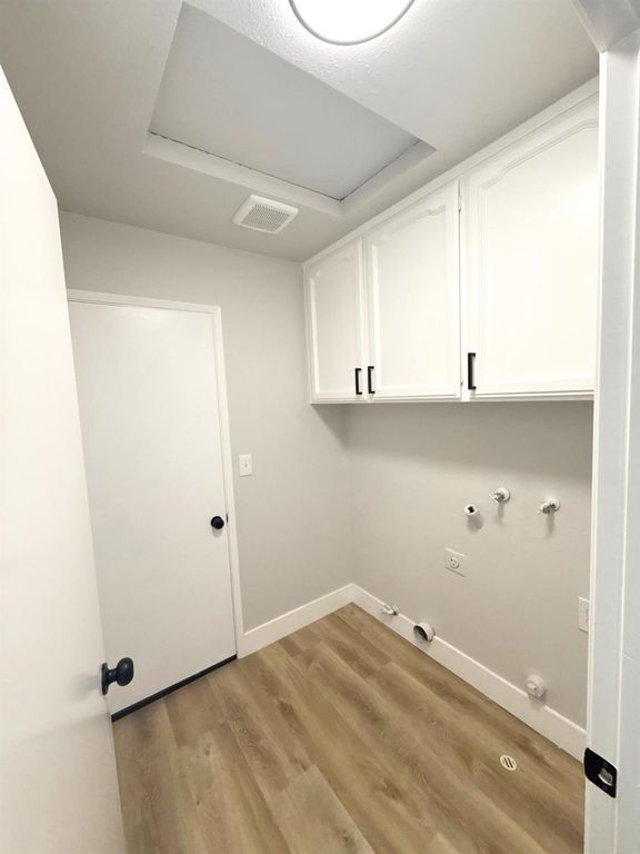 Image 14 of property listing at 3922 N Dante Avenue, Fresno, CA 93722