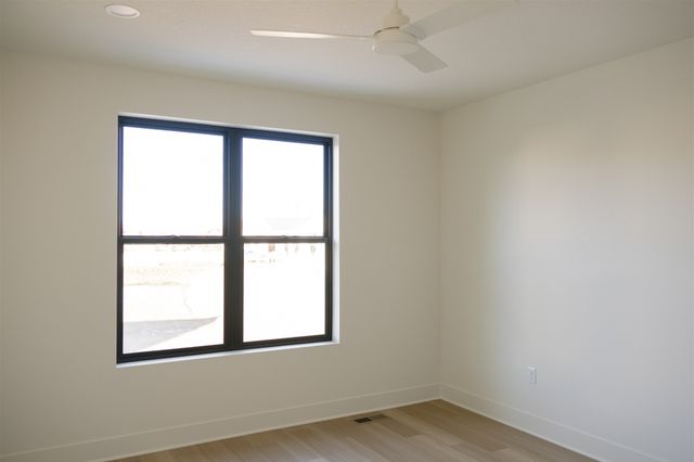 293 S Marigold Avenue, West Des Moines, IA 50266