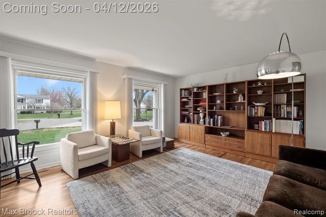 6540 Alderley Way, West Bloomfield, MI 48322