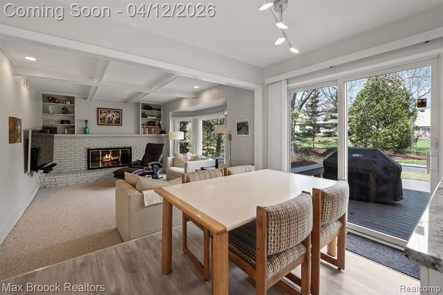 6540 Alderley Way, West Bloomfield, MI 48322