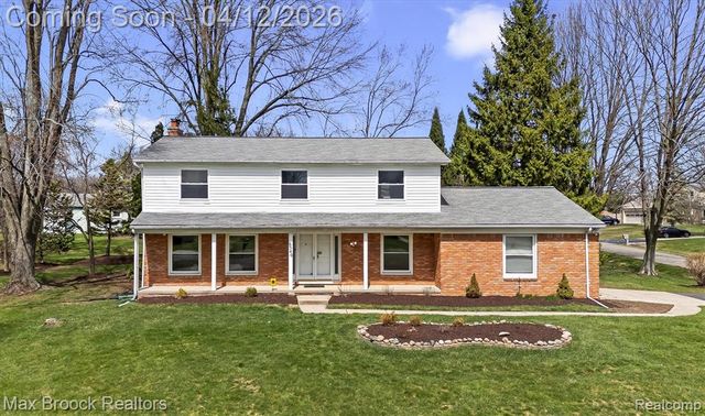 6540 Alderley Way, West Bloomfield, MI 48322